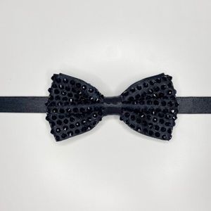 Black Men’s rhinestone bowtie perfect for homecoming formal prom
